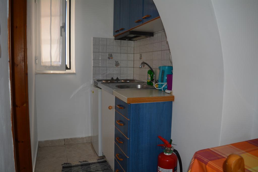 Volta Stonehouse Apartments Fratsia Exterior foto